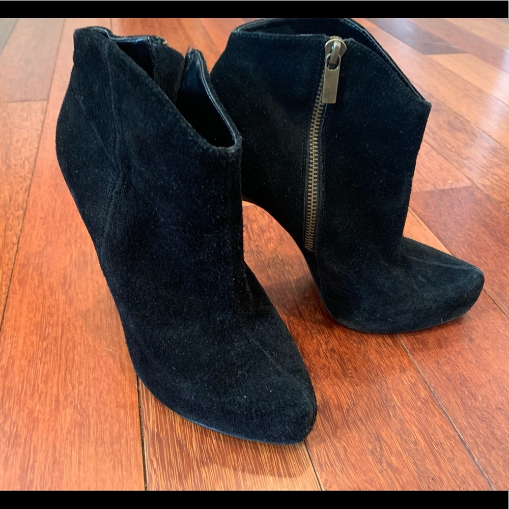 Jessica Simpson Booties size 7